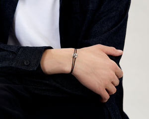black interlaced cord bracelet 3g