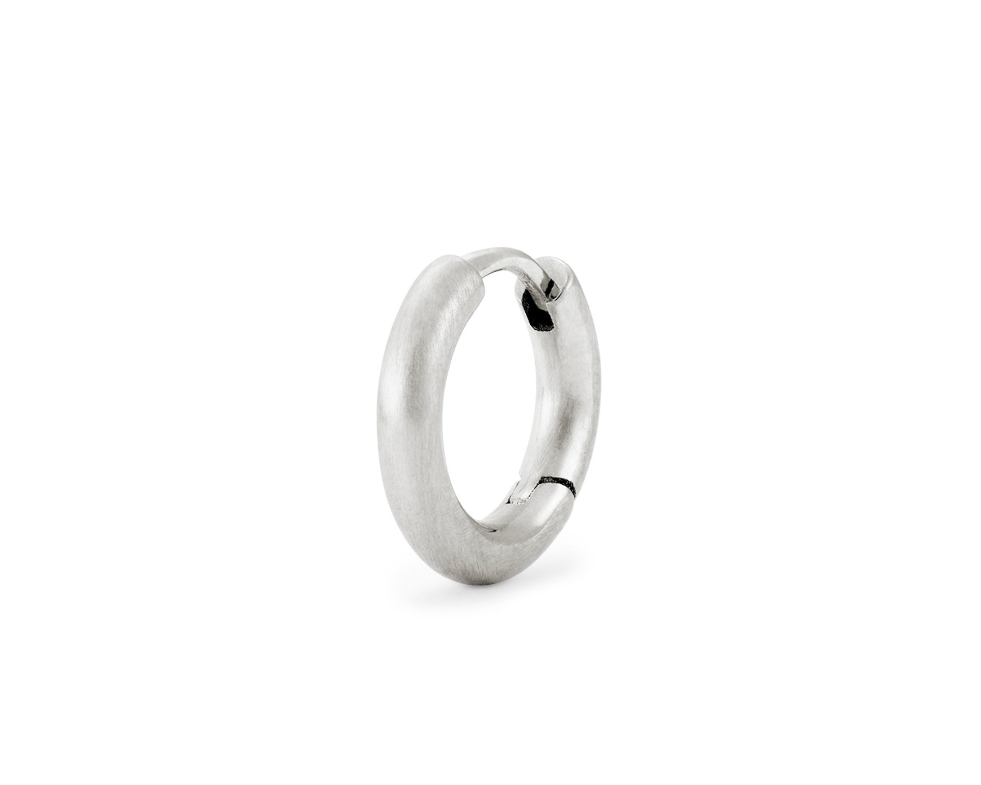 bangle earring 0.6g