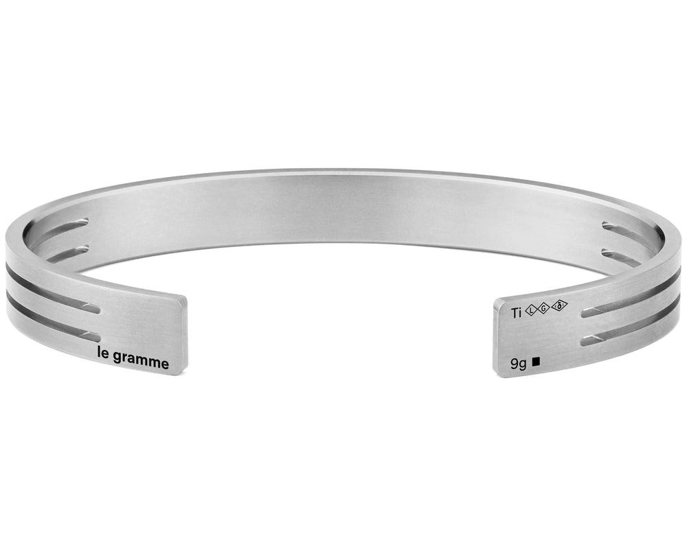 perforated ribbon bracelet 9g