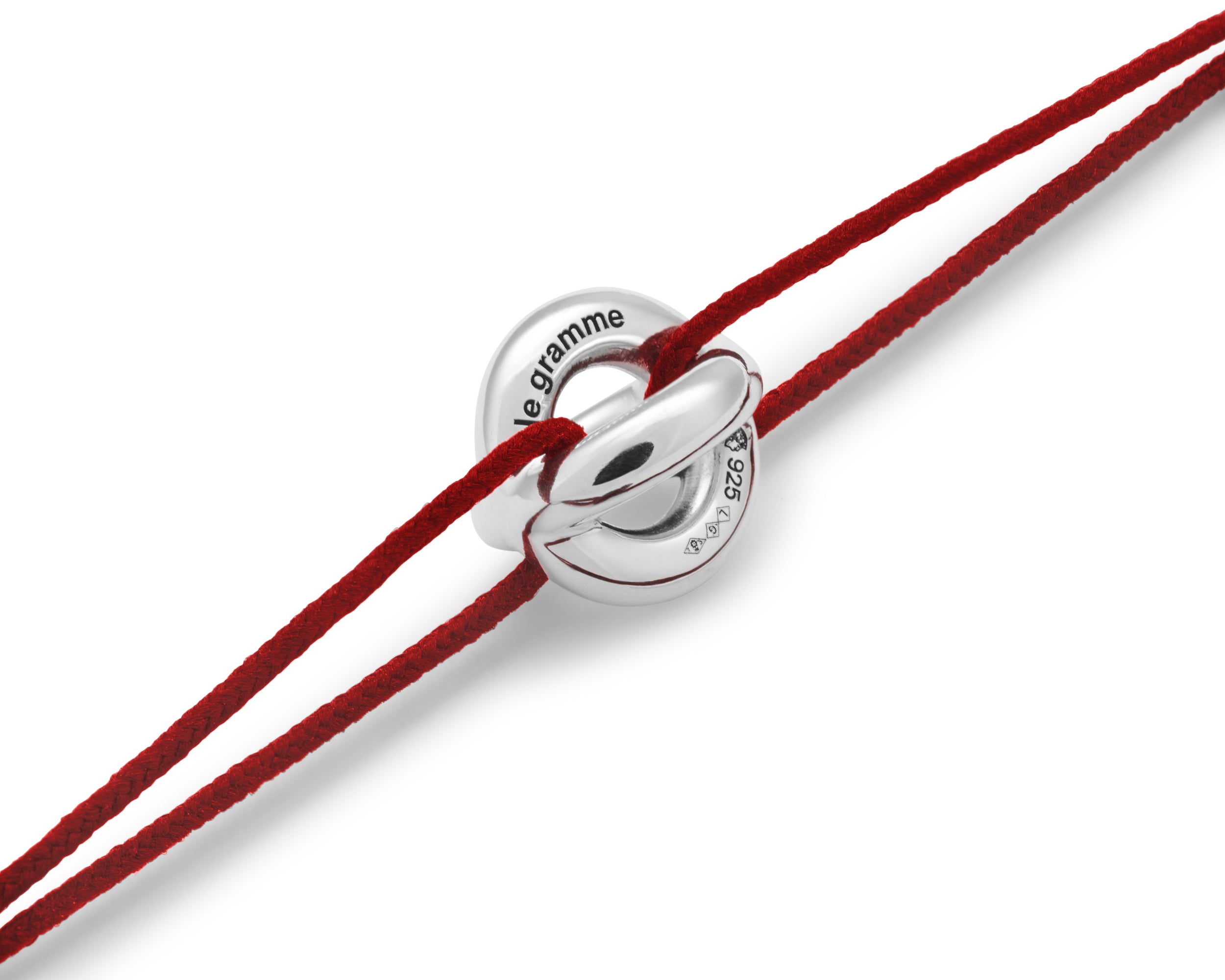 red interlaced cord bracelet 3g