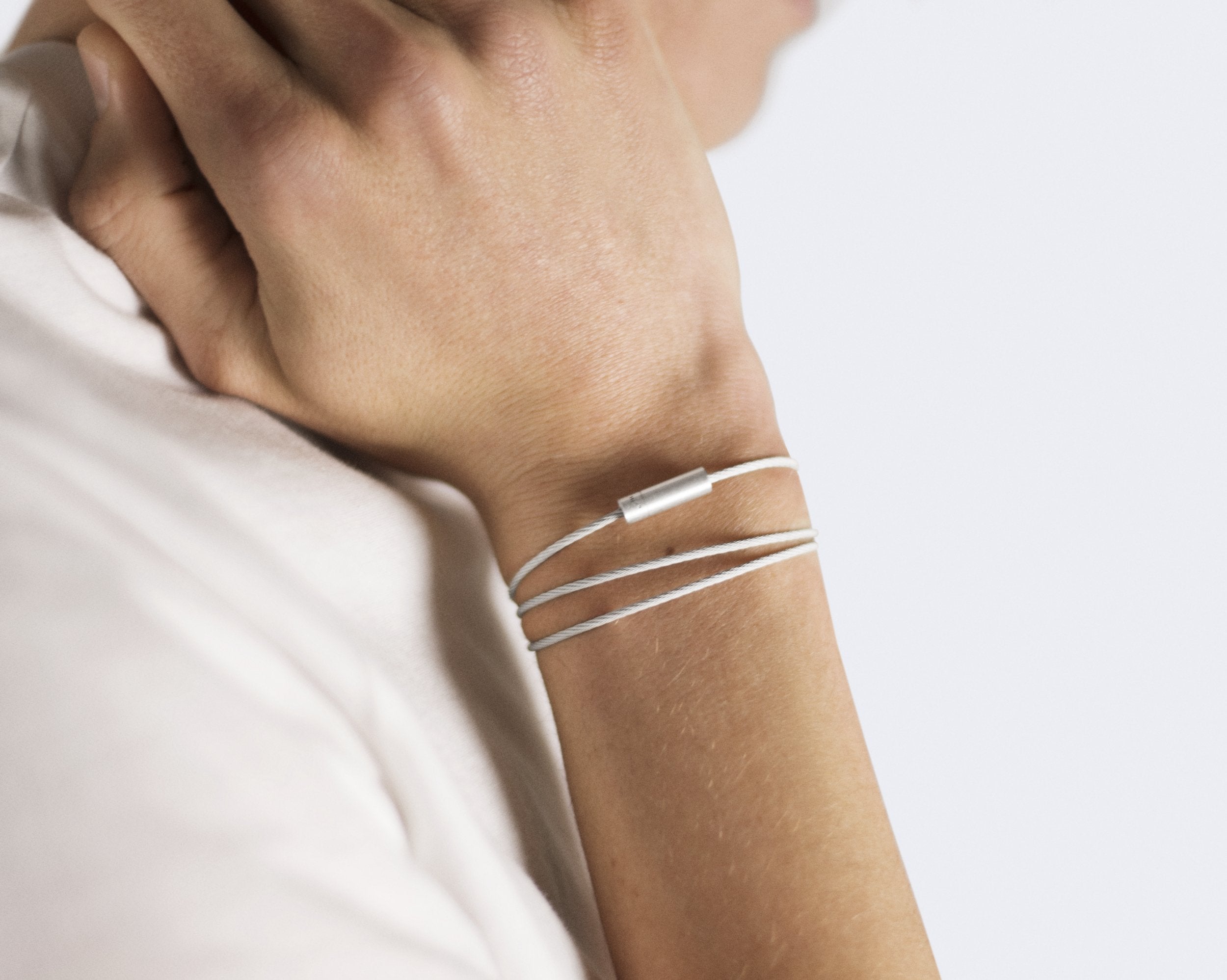 triple wrap cable bracelet 11g